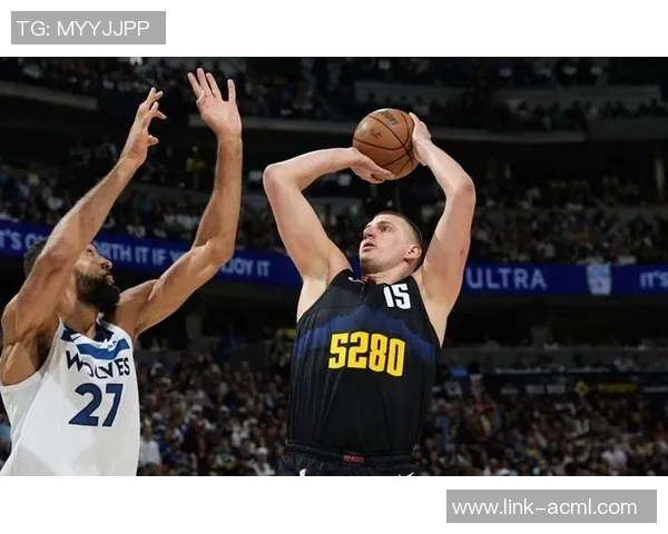 约基奇创历史纪录三场比赛合计110分40篮板40助攻成首位球员